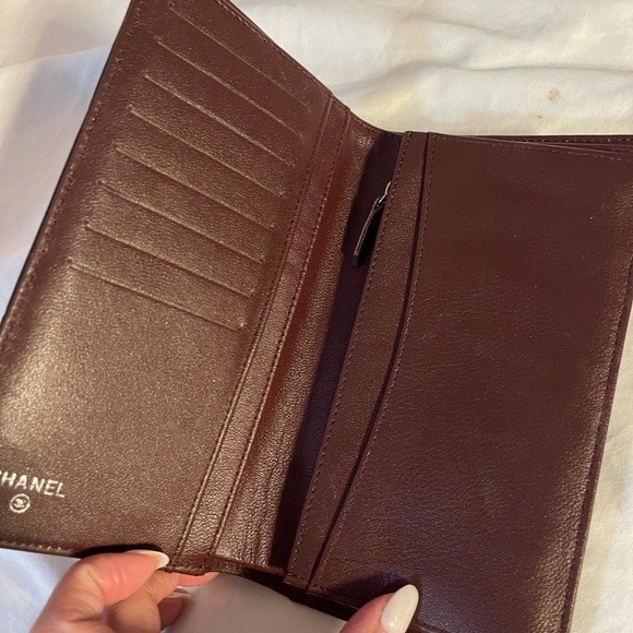 Chanel Wallet - Picture 7 of 10